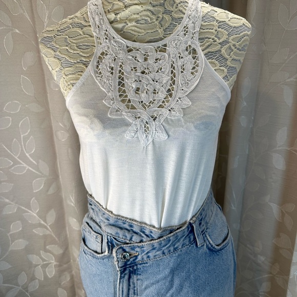 H&M White Lace Halter Tank Top Small Boho Festival Summer Casual Flowy - Picture 6 of 9